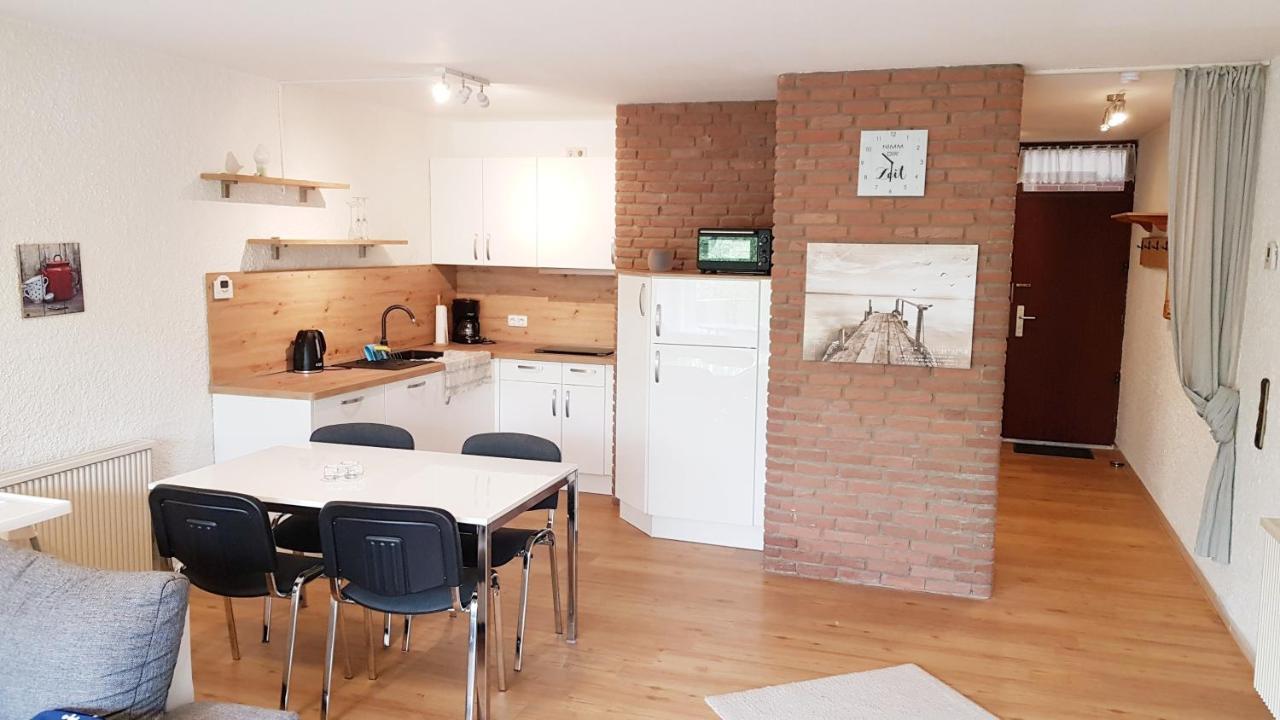 Ferienwohnung Albatros Nr. 12 Tossens Exterior foto